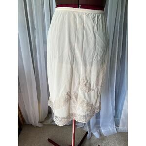 half slip skirt peach lace 1950s